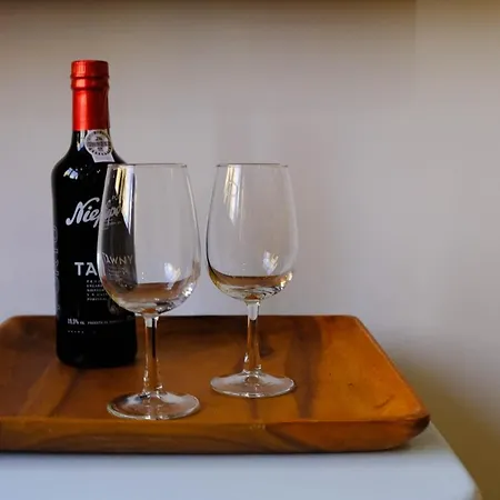 Luxury Suites Julio Dinis Guest house *