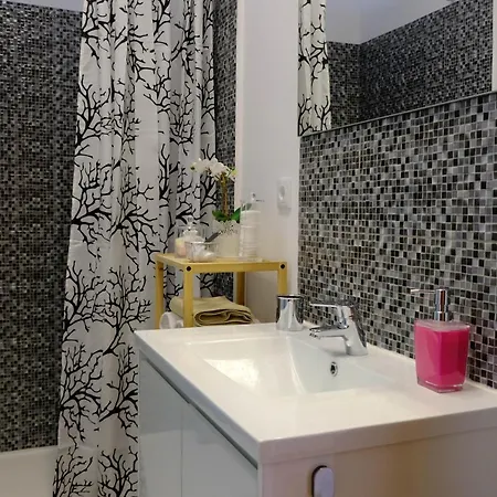 Guest house Luxury Suites Julio Dinis